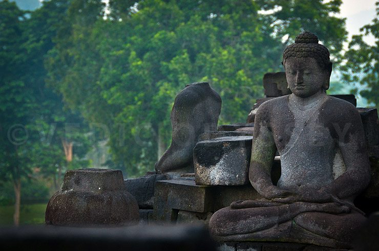 borobudur-java-temples-indonesia-0632