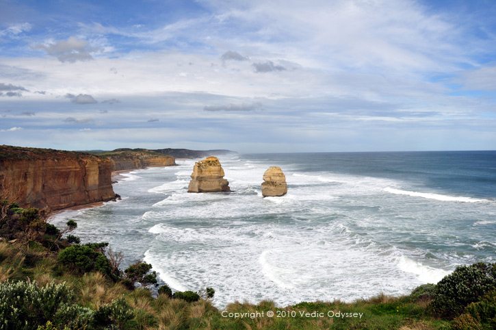 Great Ocean Road drive in Victoria, Australia, heading out to see the 12 Apostles