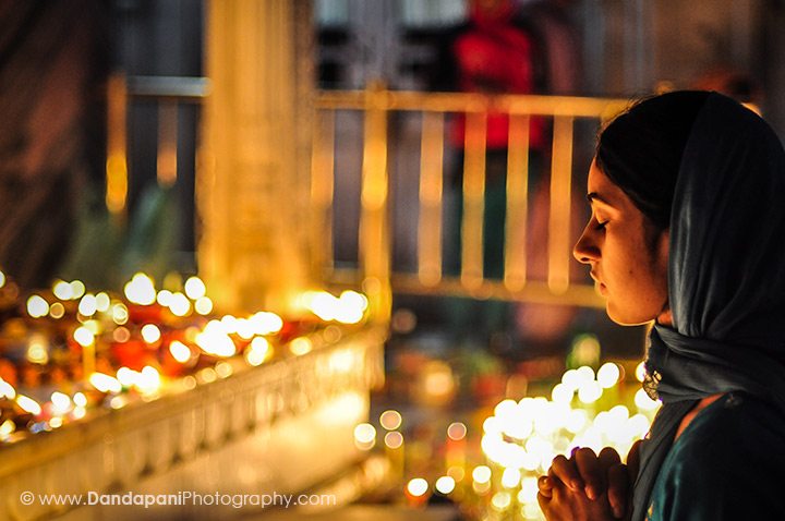 diwali-festival-of-lights-girl-praying