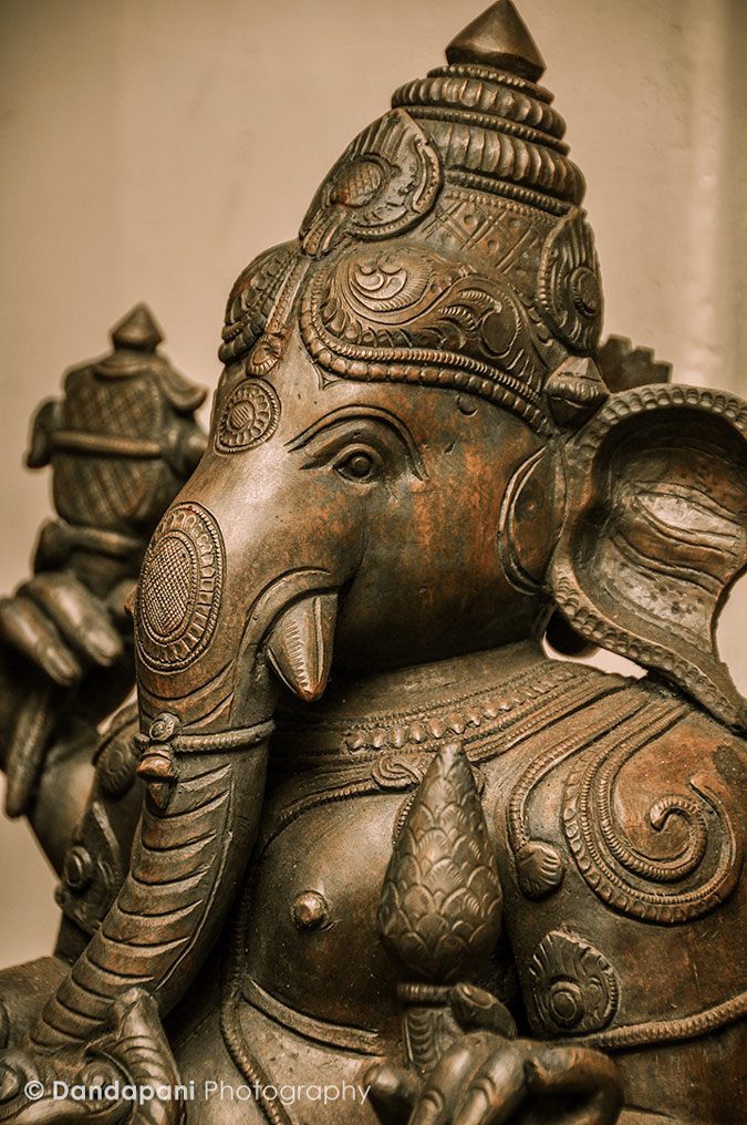A beautiful Ganesha statue made out of metal by some of the amazing craftsmen that live in the small town of Swamimalai in Southern India.