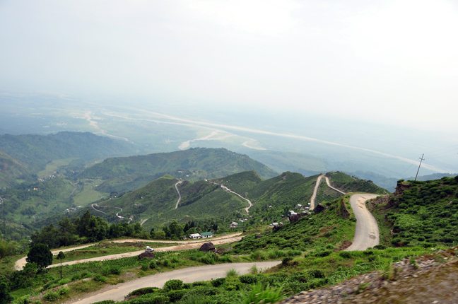 The winding road to Darjeeling from Bagdogra, the nearest airport 93kms aways